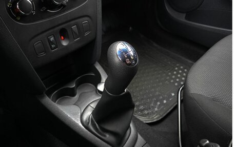 Renault Sandero II рестайлинг, 2016 год, 905 000 рублей, 16 фотография