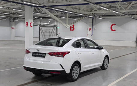 Hyundai Solaris II рестайлинг, 2021 год, 1 300 000 рублей, 5 фотография