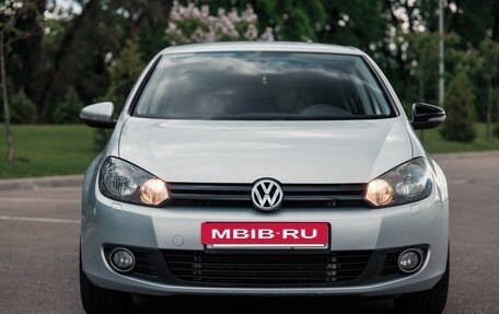 Volkswagen Golf VI, 2012 год, 1 000 000 рублей, 2 фотография