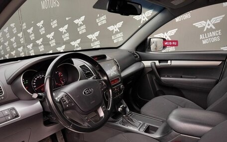 KIA Sorento II рестайлинг, 2013 год, 1 560 000 рублей, 10 фотография
