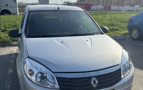 Renault Sandero I, 2013 год, 550 000 рублей, 3 фотография