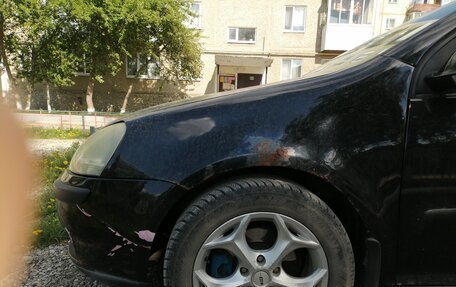 Volkswagen Golf V, 2005 год, 328 500 рублей, 6 фотография