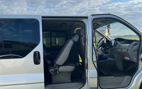 Renault Trafic, 2012 год, 2 600 000 рублей, 10 фотография