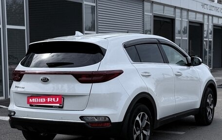 KIA Sportage IV рестайлинг, 2021 год, 2 600 000 рублей, 4 фотография