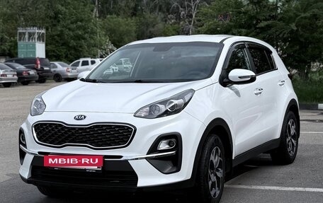 KIA Sportage IV рестайлинг, 2021 год, 2 600 000 рублей, 3 фотография
