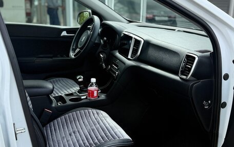 KIA Sportage IV рестайлинг, 2021 год, 2 600 000 рублей, 12 фотография