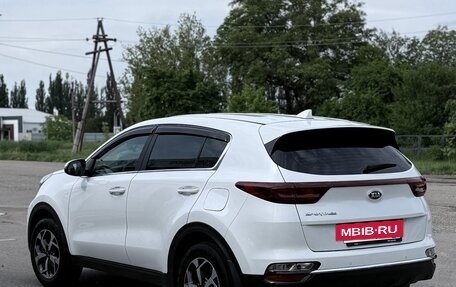 KIA Sportage IV рестайлинг, 2021 год, 2 600 000 рублей, 5 фотография