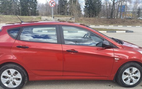 Hyundai Solaris II рестайлинг, 2014 год, 1 300 000 рублей, 3 фотография