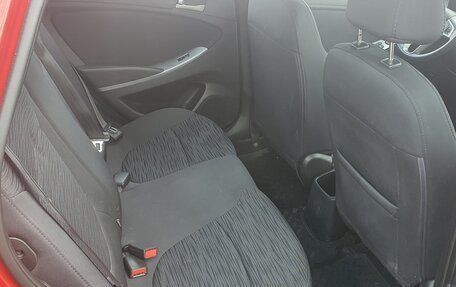 Hyundai Solaris II рестайлинг, 2014 год, 1 300 000 рублей, 8 фотография