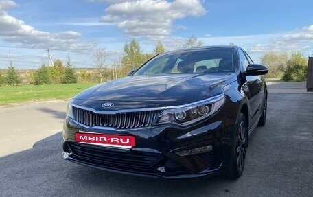 KIA Optima IV, 2019 год, 1 700 000 рублей, 2 фотография