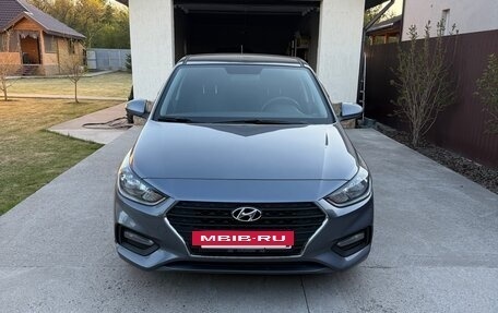 Hyundai Solaris II рестайлинг, 2018 год, 1 400 000 рублей, 5 фотография