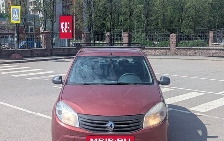 Renault Sandero I, 2010 год, 235 000 рублей, 2 фотография
