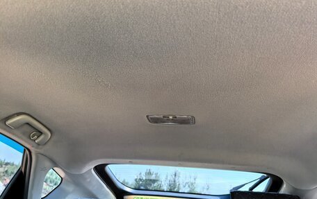 Toyota Prius, 2011 год, 1 180 000 рублей, 16 фотография
