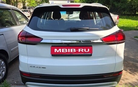Geely Atlas, 2024 год, 2 700 000 рублей, 4 фотография