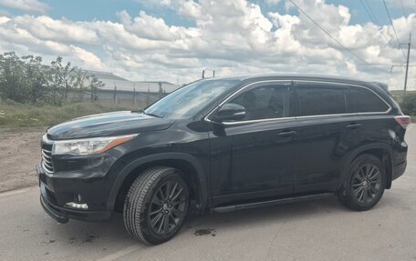 Toyota Highlander III, 2014 год, 2 800 000 рублей, 8 фотография