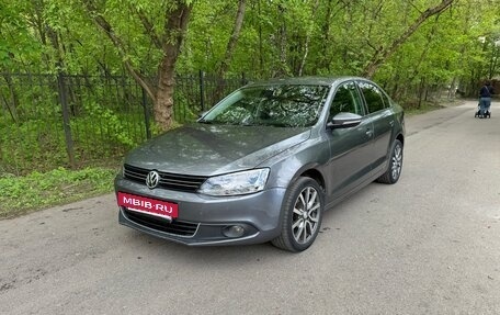 Volkswagen Jetta VI, 2014 год, 799 000 рублей, 5 фотография