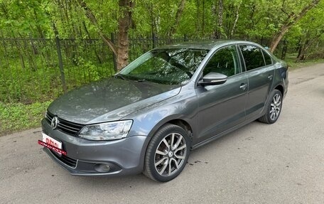 Volkswagen Jetta VI, 2014 год, 799 000 рублей, 6 фотография