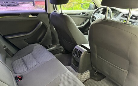 Volkswagen Jetta VI, 2014 год, 799 000 рублей, 17 фотография