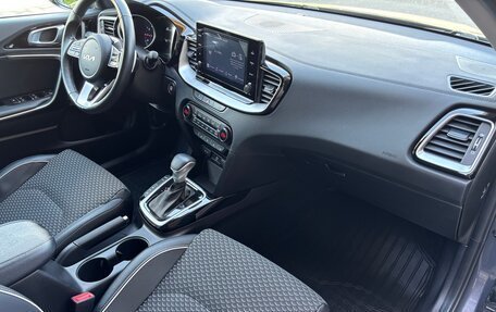 KIA cee'd III, 2022 год, 2 100 000 рублей, 20 фотография