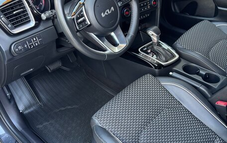 KIA cee'd III, 2022 год, 2 100 000 рублей, 16 фотография