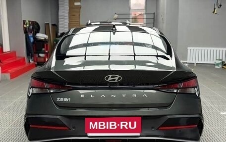 Hyundai Elantra, 2023 год, 1 850 000 рублей, 5 фотография