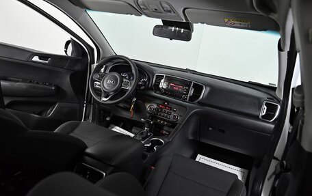 KIA Sportage IV рестайлинг, 2018 год, 1 799 000 рублей, 5 фотография