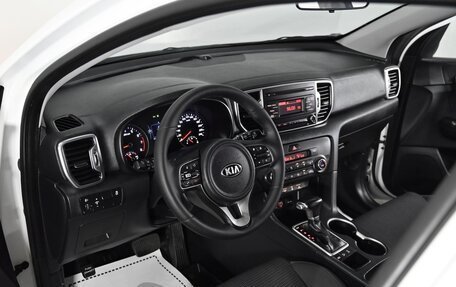 KIA Sportage IV рестайлинг, 2018 год, 1 799 000 рублей, 7 фотография