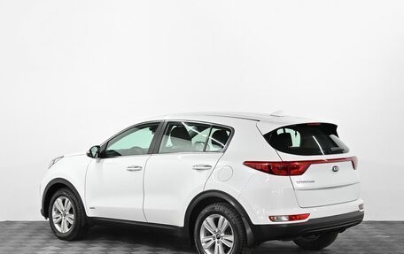 KIA Sportage IV рестайлинг, 2018 год, 1 799 000 рублей, 3 фотография