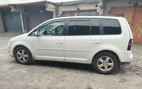 Volkswagen Touran III, 2007 год, 535 000 рублей, 5 фотография