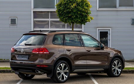 Volkswagen Touareg III, 2012 год, 1 855 000 рублей, 6 фотография