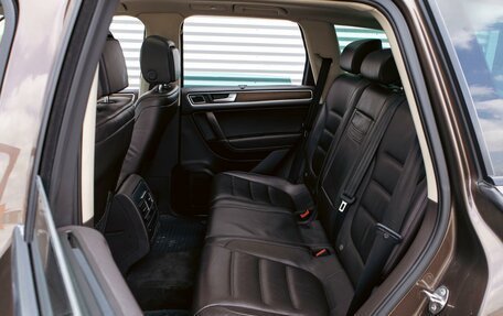 Volkswagen Touareg III, 2012 год, 1 855 000 рублей, 18 фотография