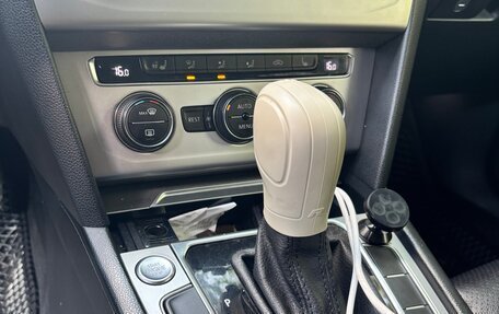 Volkswagen Passat B8 рестайлинг, 2016 год, 1 730 000 рублей, 17 фотография