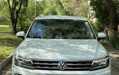 Volkswagen Tiguan II, 2019 год, 3 400 000 рублей, 1 фотография