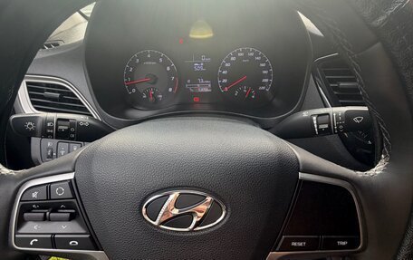 Hyundai Solaris II рестайлинг, 2021 год, 1 600 000 рублей, 14 фотография