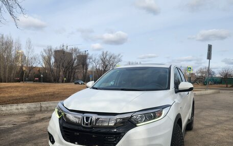 Honda Vezel, 2021 год, 1 495 000 рублей, 2 фотография
