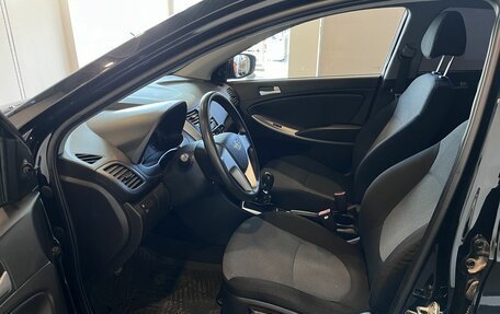 Hyundai Solaris II рестайлинг, 2013 год, 729 000 рублей, 16 фотография