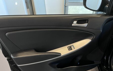 Hyundai Solaris II рестайлинг, 2013 год, 729 000 рублей, 21 фотография