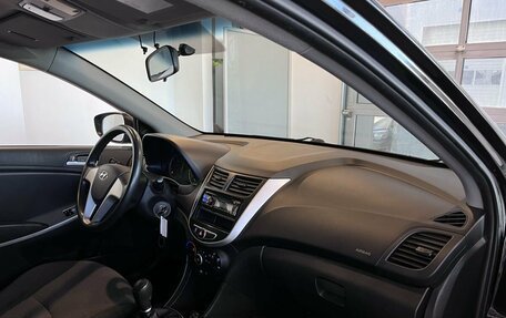 Hyundai Solaris II рестайлинг, 2013 год, 729 000 рублей, 12 фотография