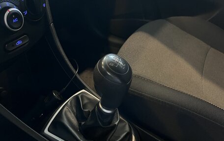 Hyundai Solaris II рестайлинг, 2013 год, 729 000 рублей, 30 фотография