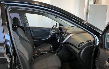 Hyundai Solaris II рестайлинг, 2013 год, 729 000 рублей, 28 фотография