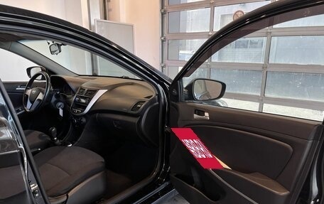 Hyundai Solaris II рестайлинг, 2013 год, 729 000 рублей, 26 фотография