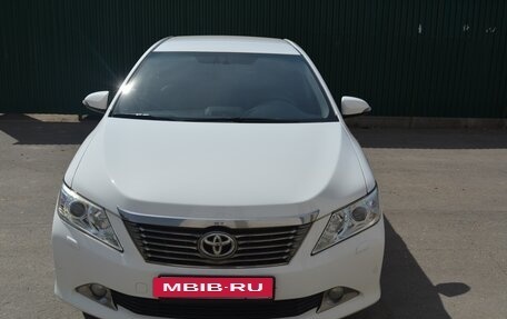 Toyota Camry, 2013 год, 1 675 000 рублей, 3 фотография
