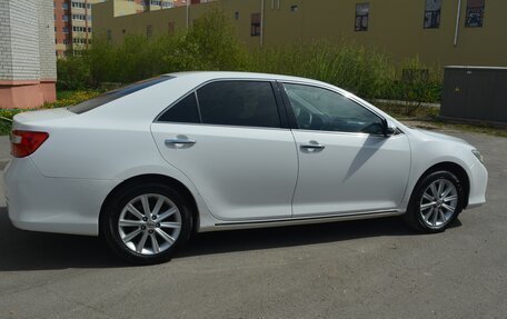 Toyota Camry, 2013 год, 1 675 000 рублей, 20 фотография