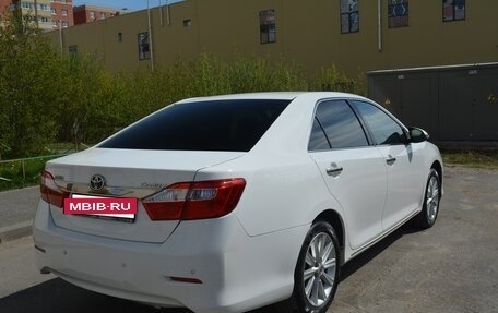 Toyota Camry, 2013 год, 1 675 000 рублей, 10 фотография