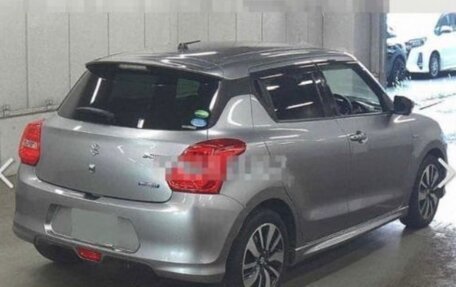 Suzuki Swift V, 2018 год, 1 500 000 рублей, 7 фотография