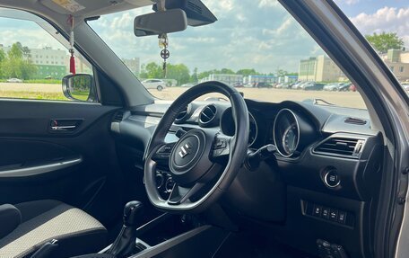 Suzuki Swift V, 2018 год, 1 500 000 рублей, 11 фотография