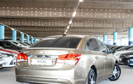 Chevrolet Cruze II, 2013 год, 599 000 рублей, 3 фотография