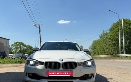 BMW 3 серия, 2012 год, 1 400 000 рублей, 2 фотография