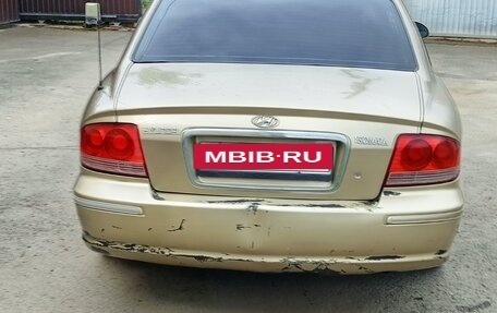 Hyundai Sonata IV рестайлинг, 2002 год, 210 000 рублей, 3 фотография
