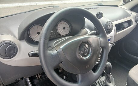 Renault Logan I, 2010 год, 385 000 рублей, 22 фотография